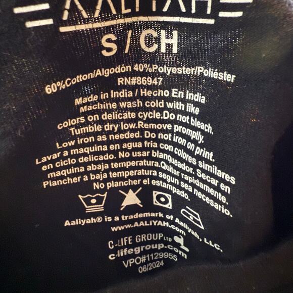 C-Life Group x Aaliyah Princess of R&B Graphic Tee, 90s Y2K Hip Hop, Small - Picture 4 of 4